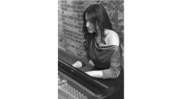 Πιανίστρια Μαρίας Ψυχομάνη