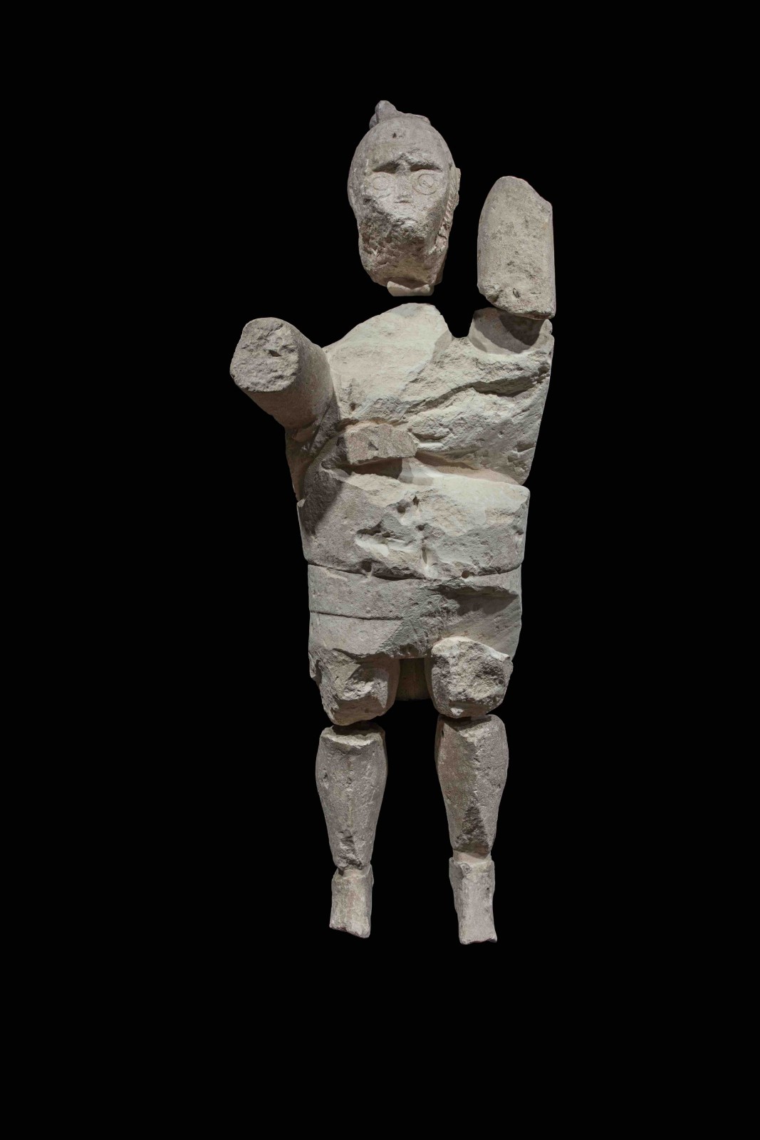 Άγαλμα πυγμάχου, Νεκρόπολη του Mont’e Prama, Πρώιμη Εποχή του Σιδήρου, Ασβεστόλιθος, Κάλιαρι, Εθνικό Αρχαιολογικό Μουσείο