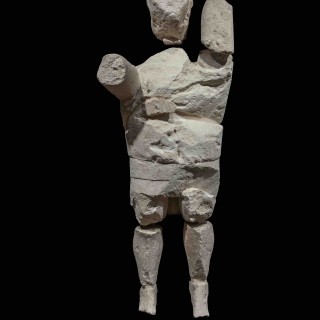 Άγαλμα πυγμάχου, Νεκρόπολη του Mont’e Prama, Πρώιμη Εποχή του Σιδήρου, Ασβεστόλιθος, Κάλιαρι, Εθνικό Αρχαιολογικό Μουσείο